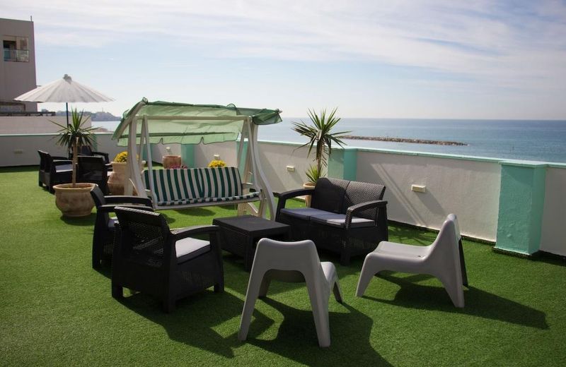 Golden Beach Hotel