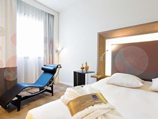 Hotel Image 2