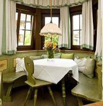 ROMANTIK HOTEL GASTHOF POST