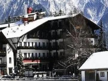 Hotel Tyrol