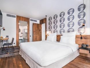 Hotel Image 1