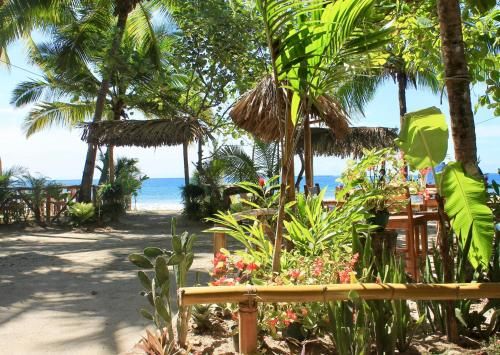 Bahia BeachFront Hotel