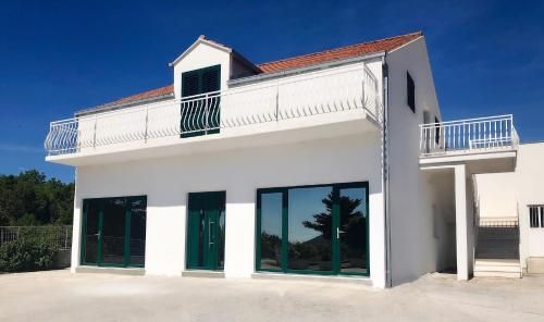 Luki Home