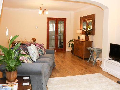17 Riverside, Stoke-on-Trent