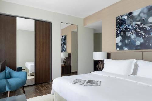 Jumeirah Living Marina Gate Dubai