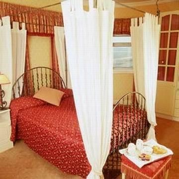 White Sands Hotel