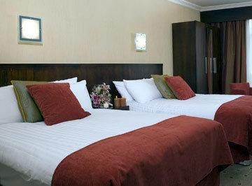 TWO MILE INN HOTEL
