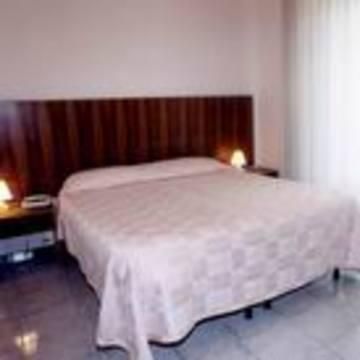 HOTEL CRISTALLO PAESTUM