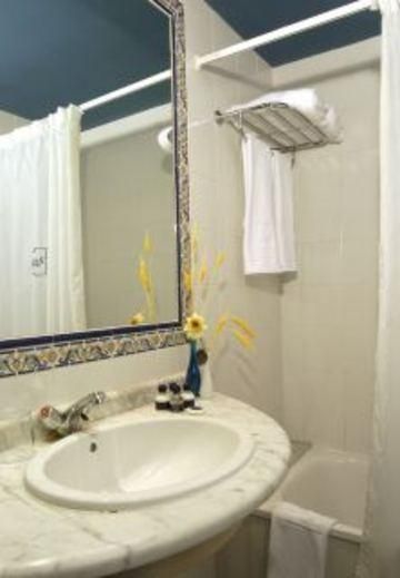 AVIS ALCOLEA