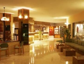 MARINA SUITES APARTHOTEL