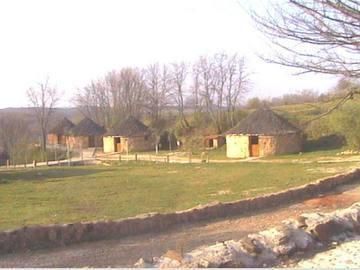 LA GRANJA CUACOS DE YUSTE