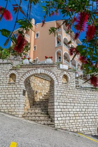 Outdoor Pictures 22