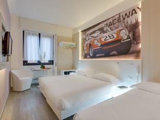 Hotel Image 1