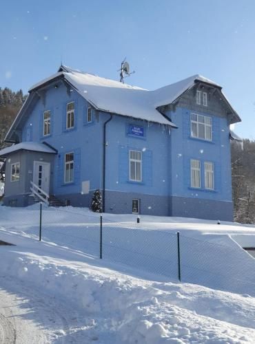 BLUE PENSION Villa