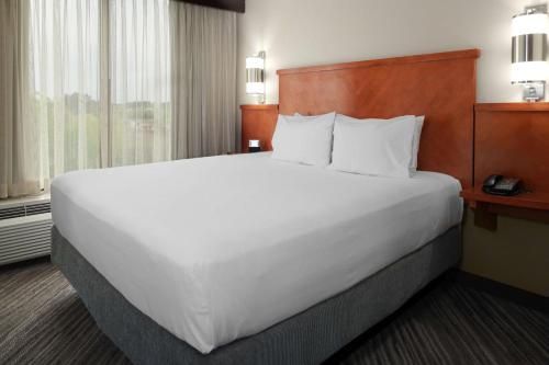 Hyatt Place Albuquerque Airport