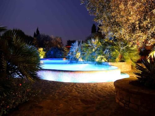 Outdoor Pictures 22