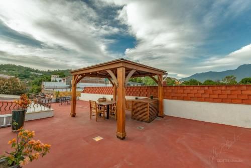 Outdoor Pictures 24