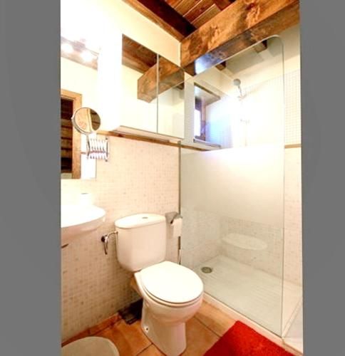 4 bedrooms house with enclosed garden and wifi at Bellver de Cerdanya