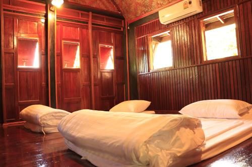 Baanthaeraek Vintage Bungalow