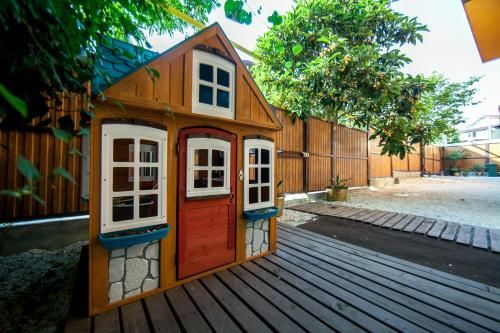 Outdoor Pictures 21