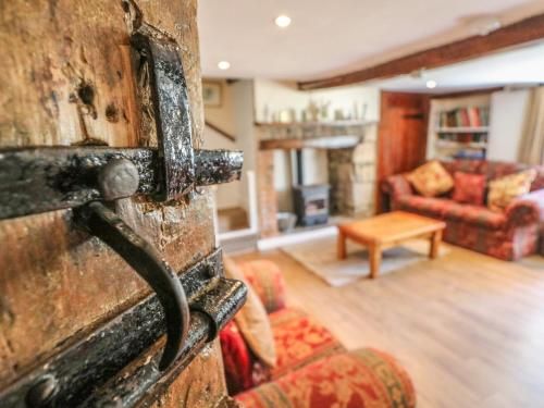 Hill Farm Cottage, Freshwater