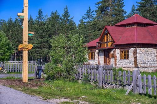 Outdoor Pictures 24