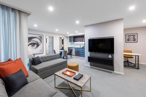 Deco Hotel Canberra