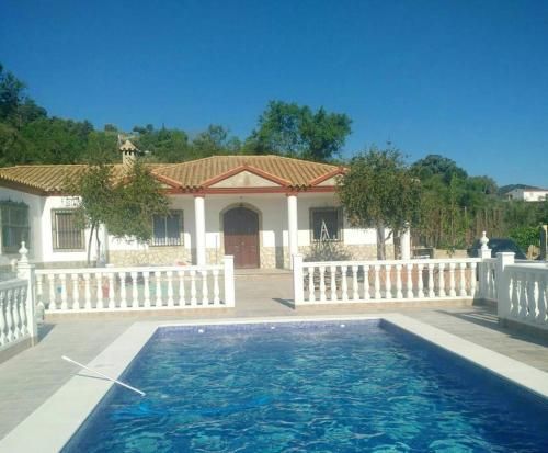 4 bedrooms chalet with private pool furnished terrace and wifi at Prado del Rey