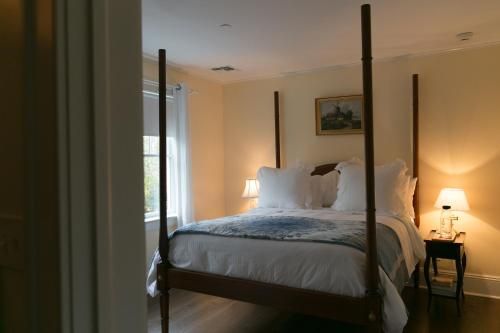Bridgehampton Inn