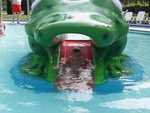 Outdoor Pictures 12