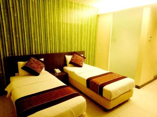 ESQ Shamelin Hotel