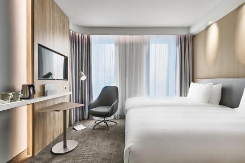 Holiday Inn Express Warsaw - The HUB, an IHG Hotel