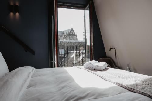 The Nox Hotel