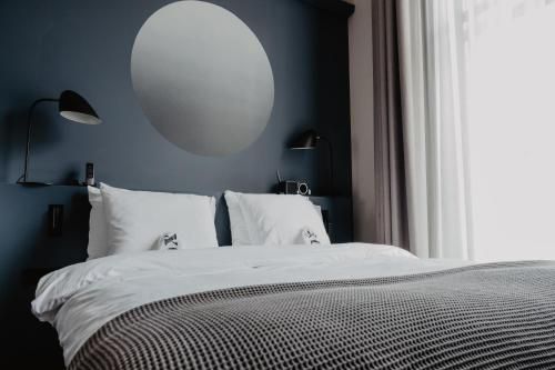 The Nox Hotel