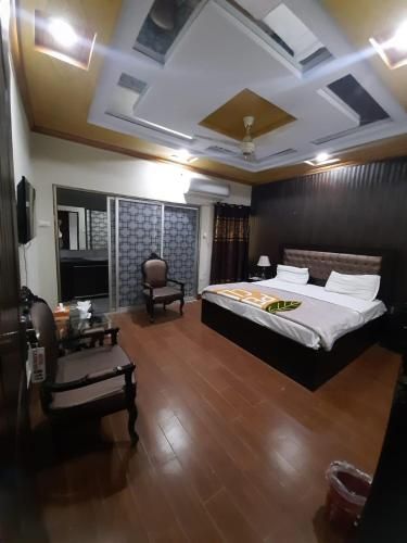Hotel Laxen Inn