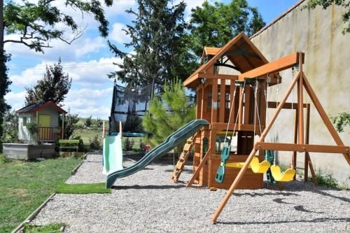 Outdoor Pictures 11