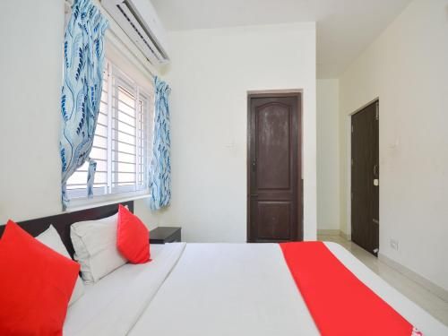 OYO Flagship 77505 Nakshatra Residency