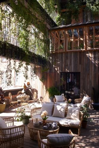 Outdoor Pictures 23