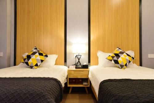 Chongqing CCHome Hotel