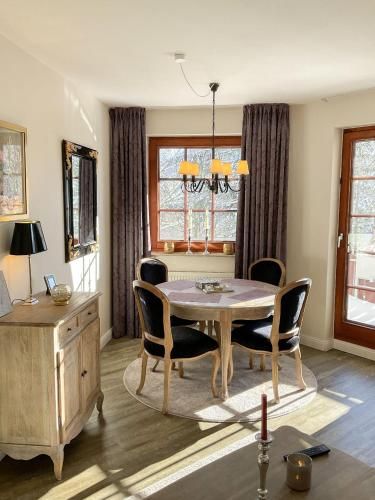 Luxus-Ferienwohnung-Bergblick