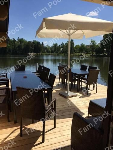 Outdoor Pictures 24