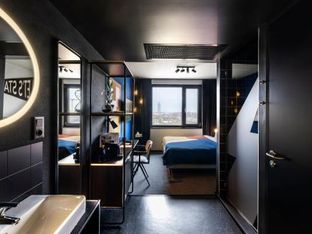 Hotel Image 2