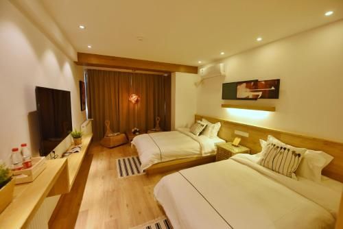 Yan She City Guesthouse
