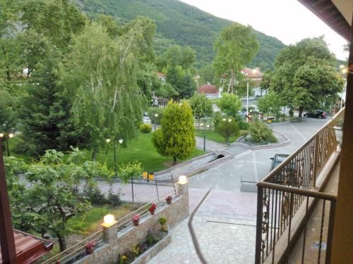 Outdoor Pictures 3