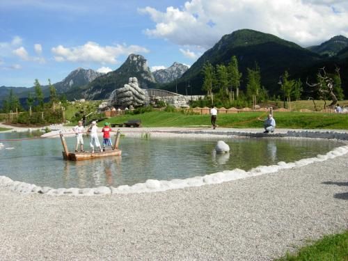 Outdoor Pictures 24