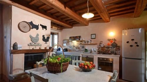 PODERE POMASCIANO 10, Emma Villas