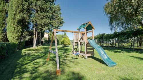 Outdoor Pictures 22
