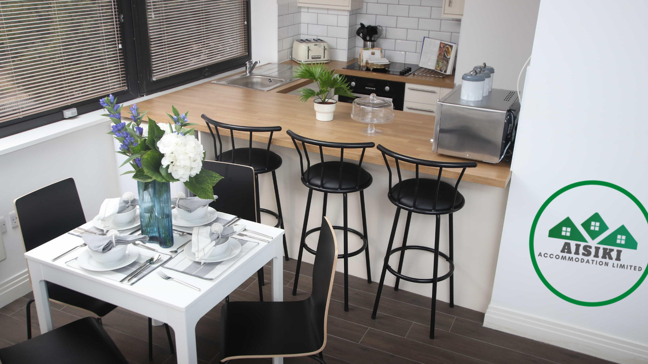 Lovely 2Bed&2Bath Flat with FREE WIFI & PARKING