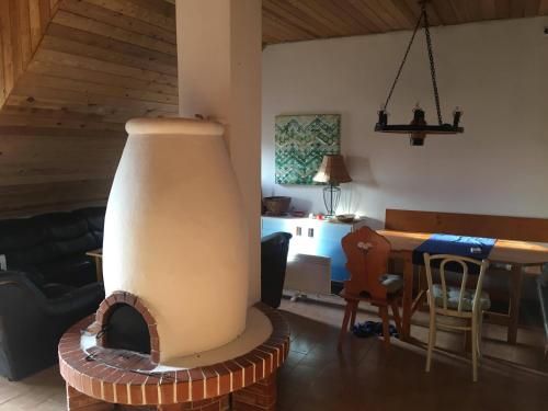 ZMRD, Buzavirag Guesthouse