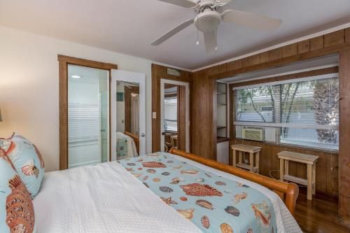 Coastal Escape - Indian Rocks Beach apts